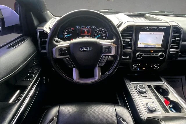 Used 2021 White Ford XLT image 3