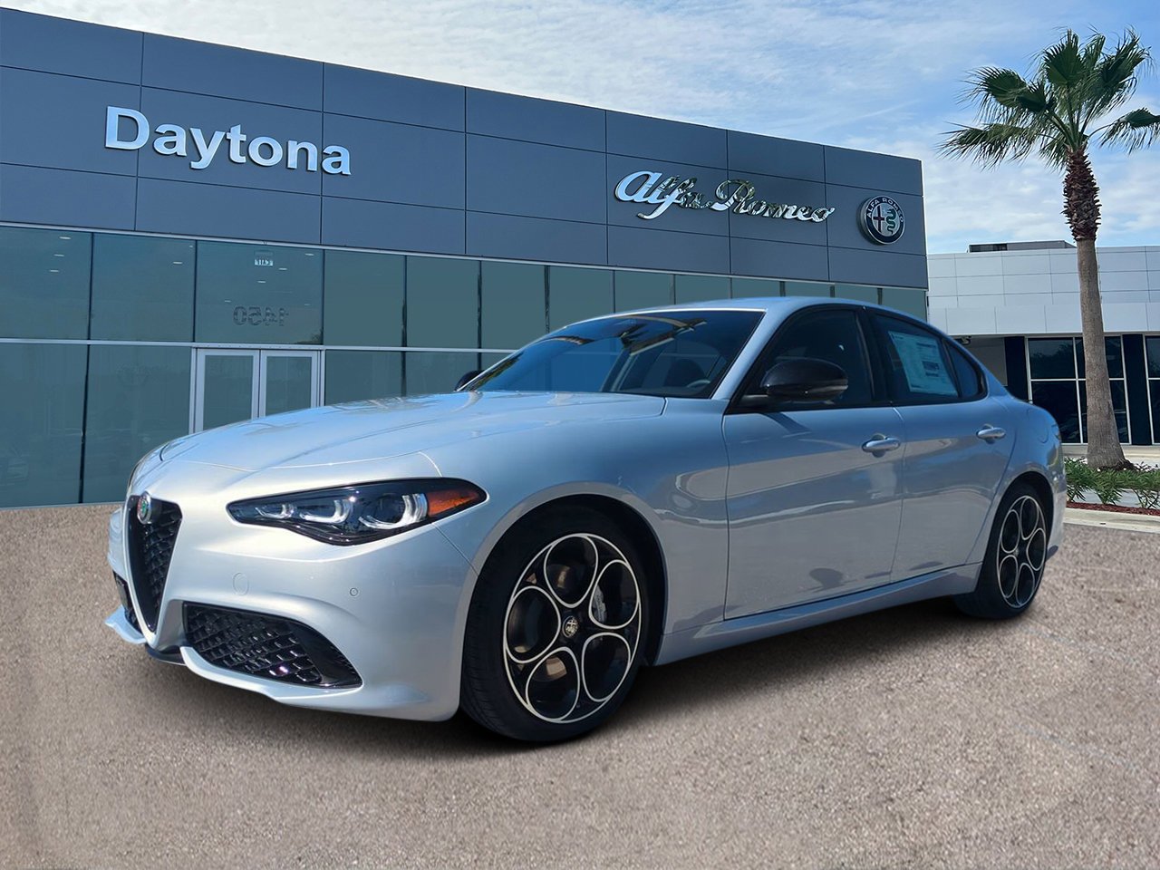 2025 Alfa Romeo Giulia Base - Photo 7