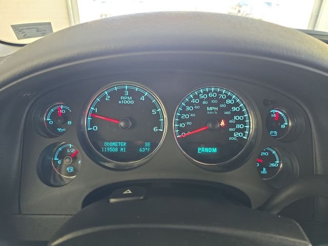 Used 2011 Silver GMC SLE image 16