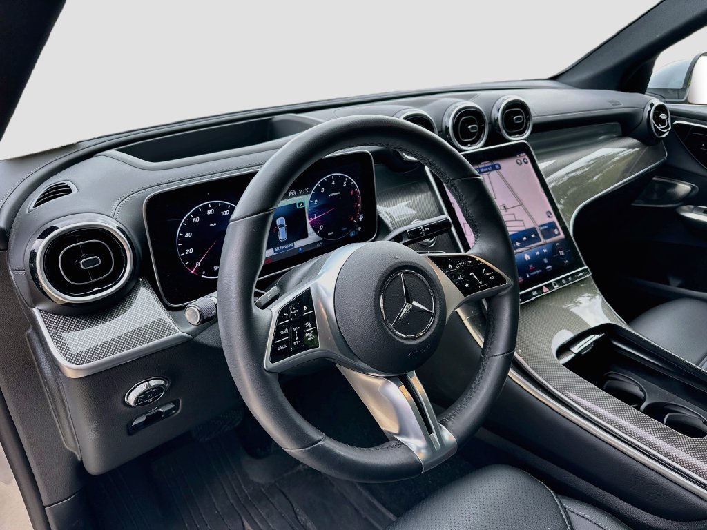 Certified Used 2024 Cirrus Silver Metallic Mercedes-Benz GLC 300 image 9