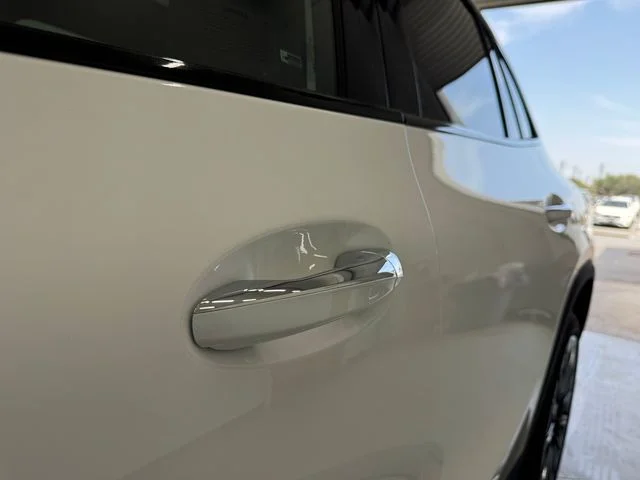 New 2026 Polar White Mercedes-Benz GLA 250 image 44