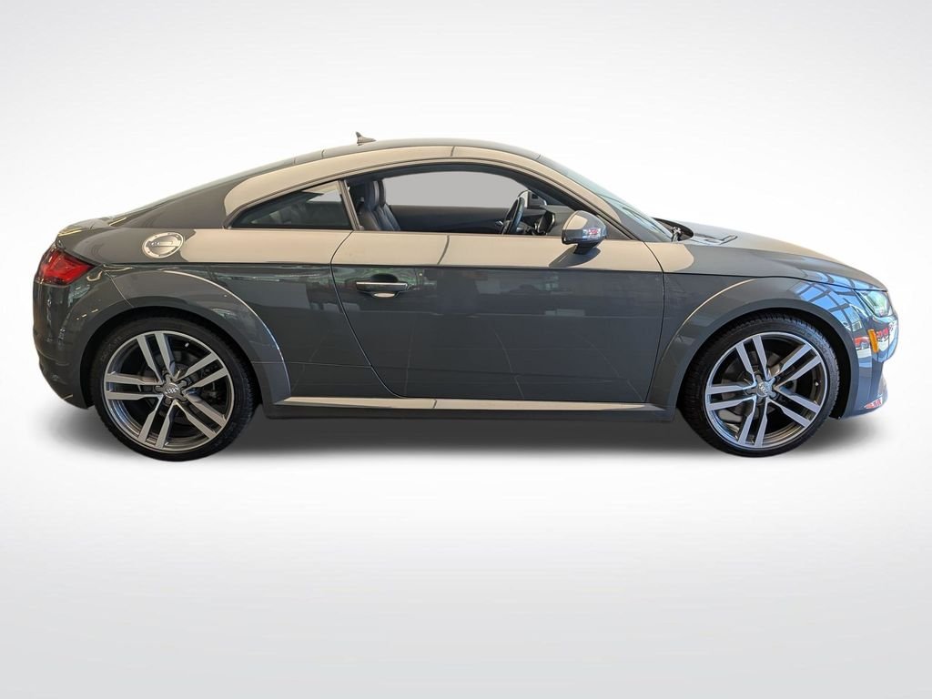 Used 2016 Gray Audi 2.0T image 2