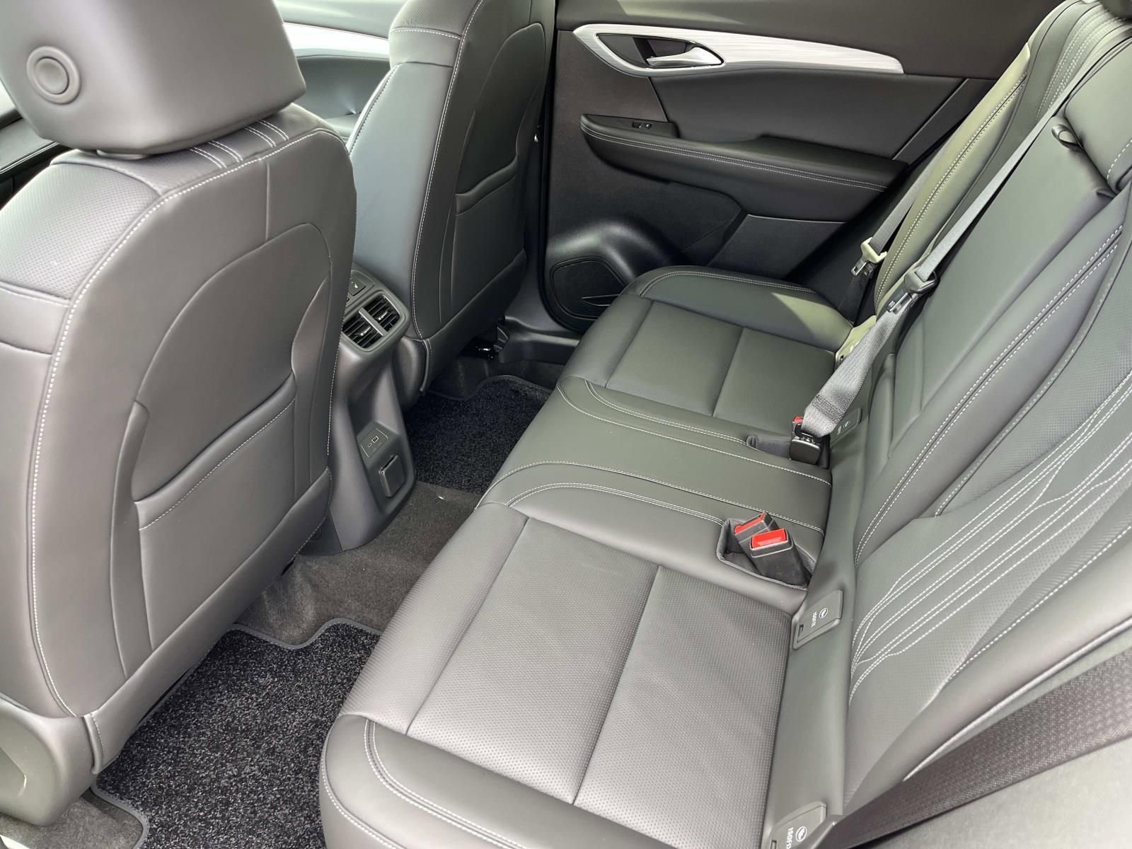 New 2026 Moonstone Gray Metallic Buick Avenir image 18
