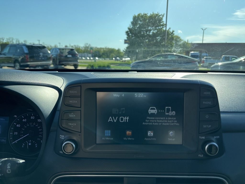 2020 Hyundai Kona SE - Photo 24