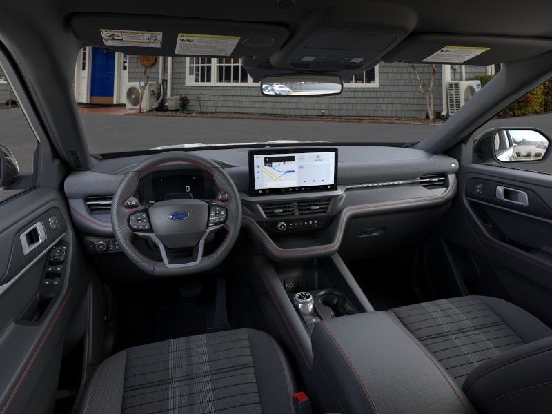 Used 2026 Carbonized Gray Metallic Ford ST-Line image 9