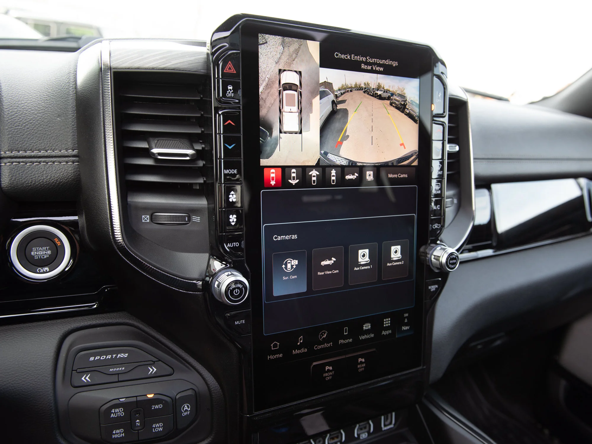 New 2026 Black RAM Sport* image 16