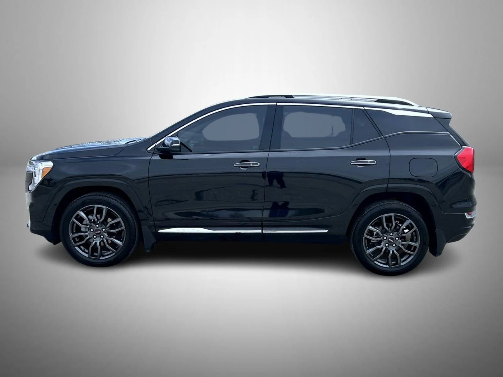 2024 GMC Terrain Denali - Photo 8