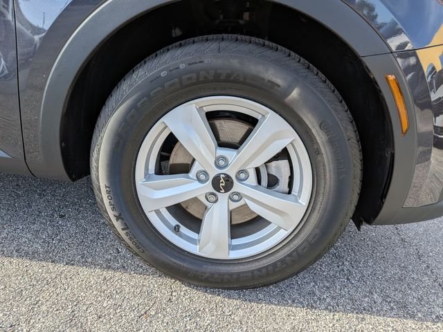 New 2026 Gray Kia LX image 11