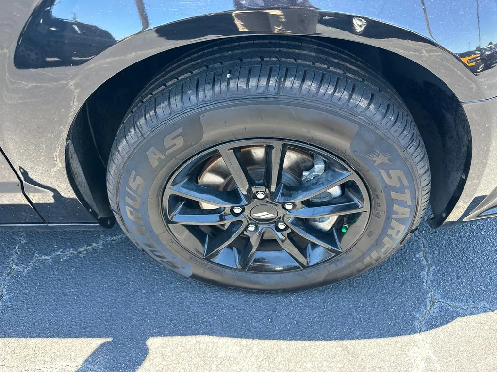 Used 2020 Black Dodge SE Plus image 12