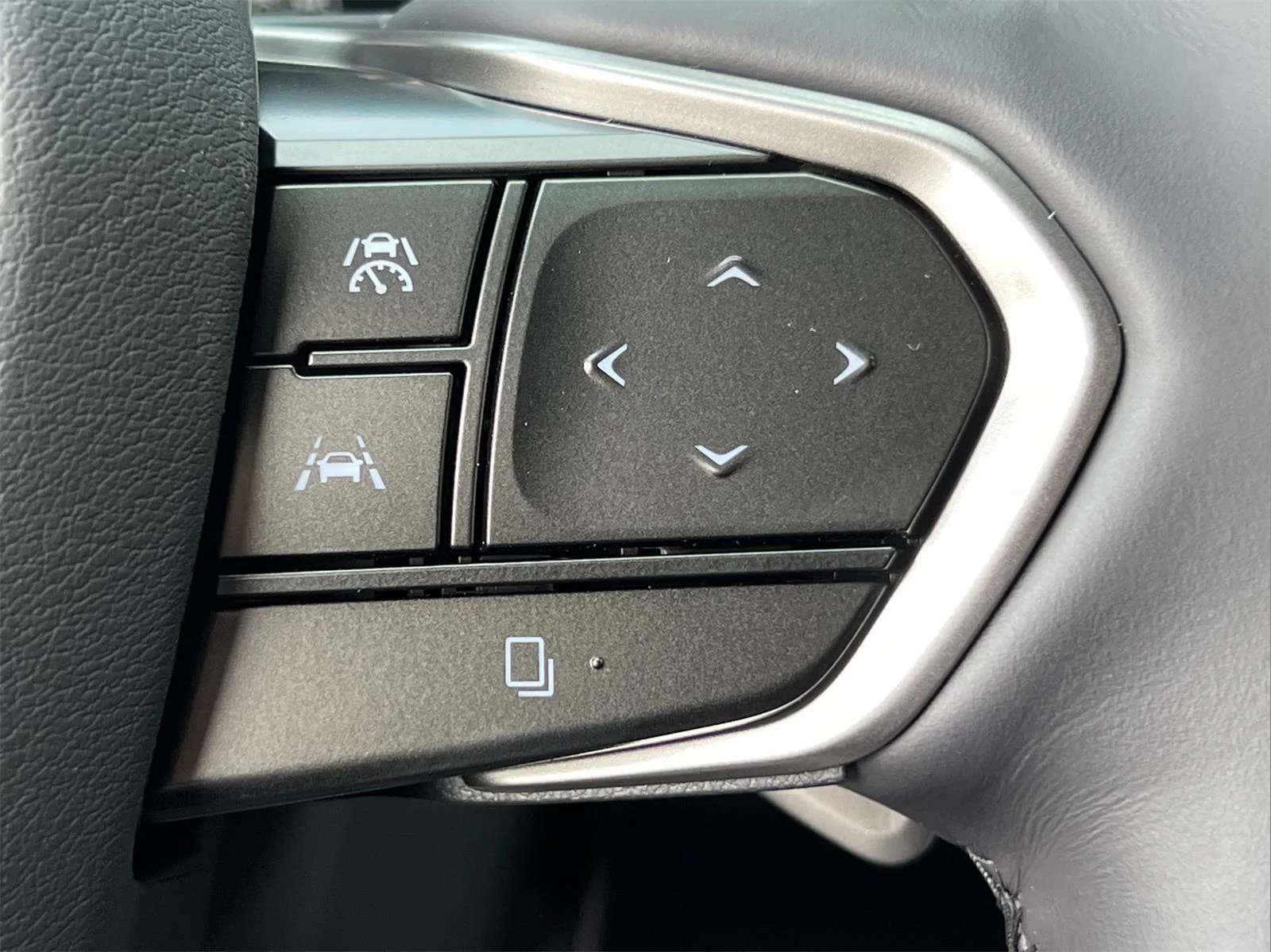 New 2026 Wind Chill Pearl Lexus TX 350 Luxury image 18