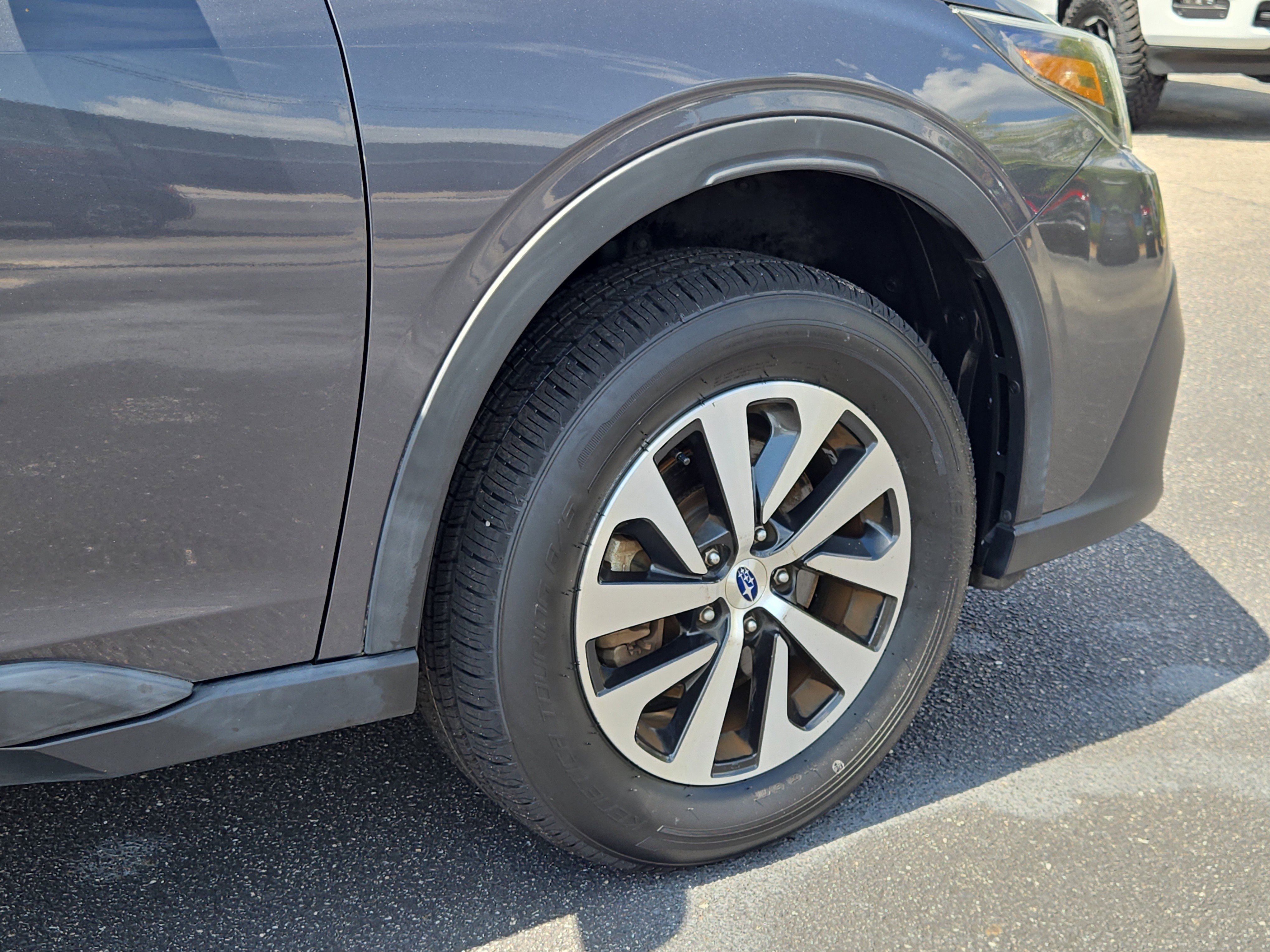 2020 Subaru Outback Premium - Photo 11