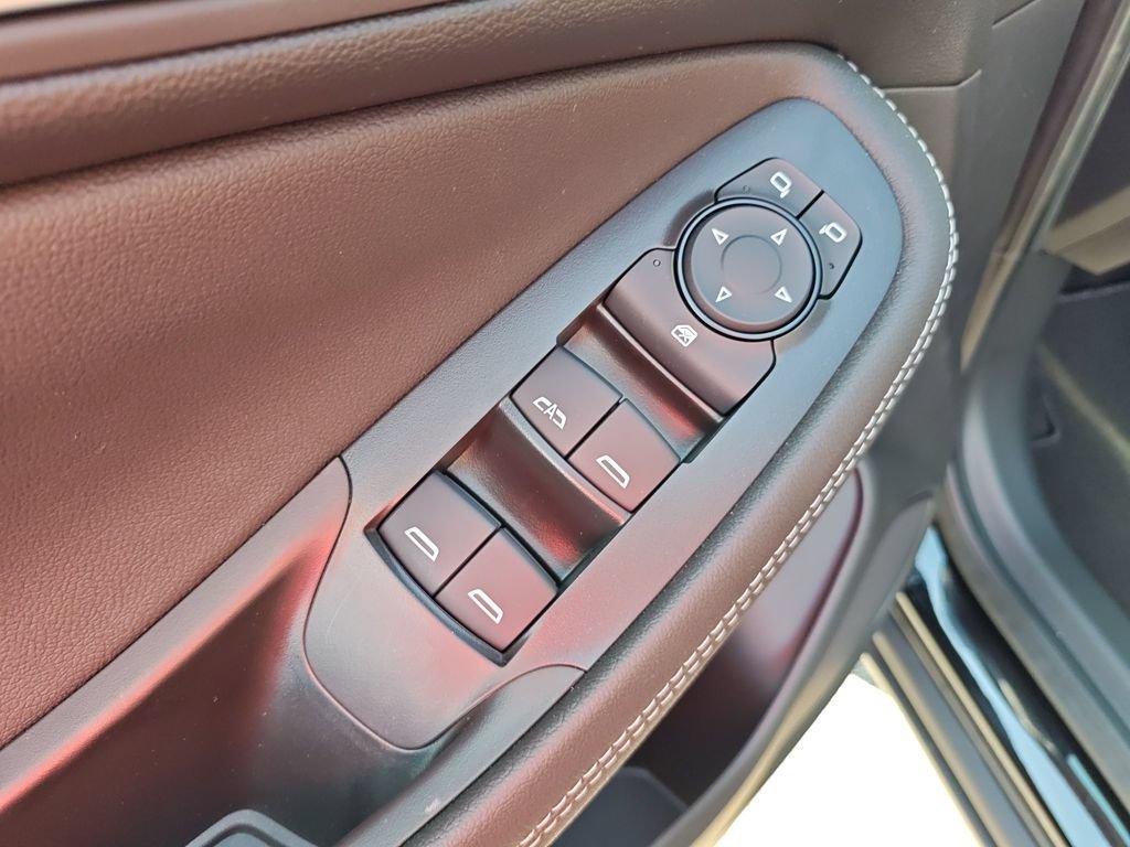 New 2026 Ebony Twilight Metallic Buick Preferred image 11