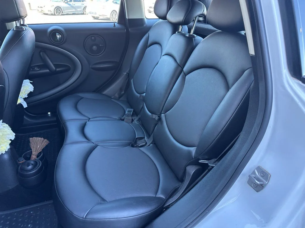 Used 2016 Light White MINI Base image 14