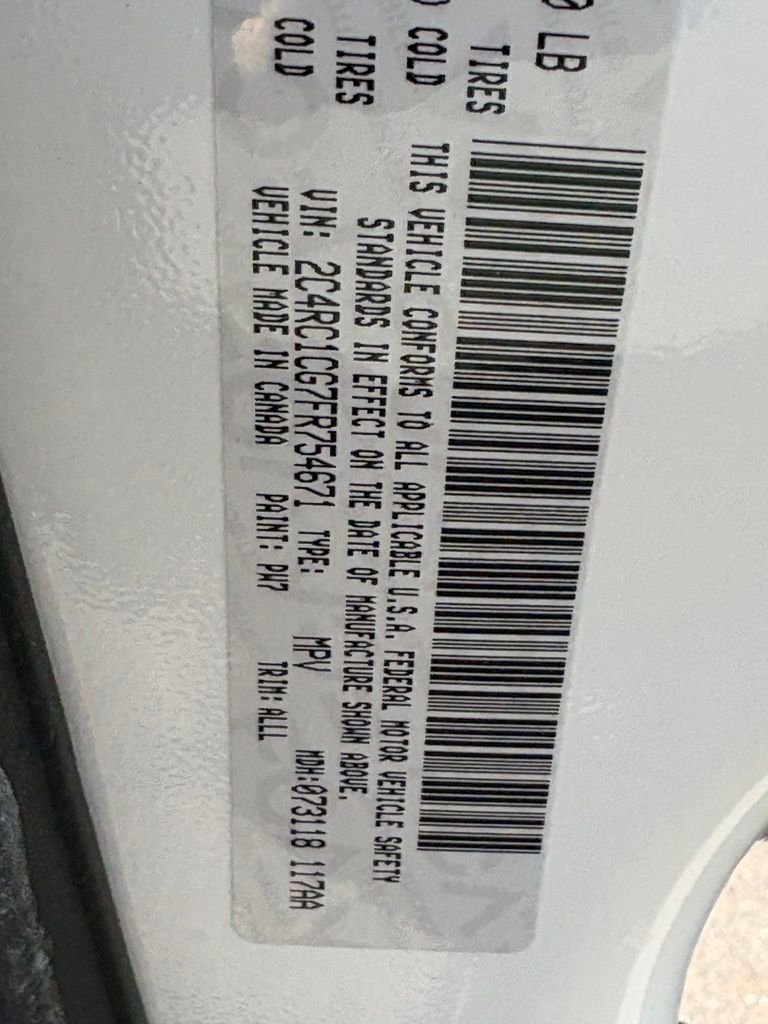 Used 2015 White Chrysler Touring-L image 21