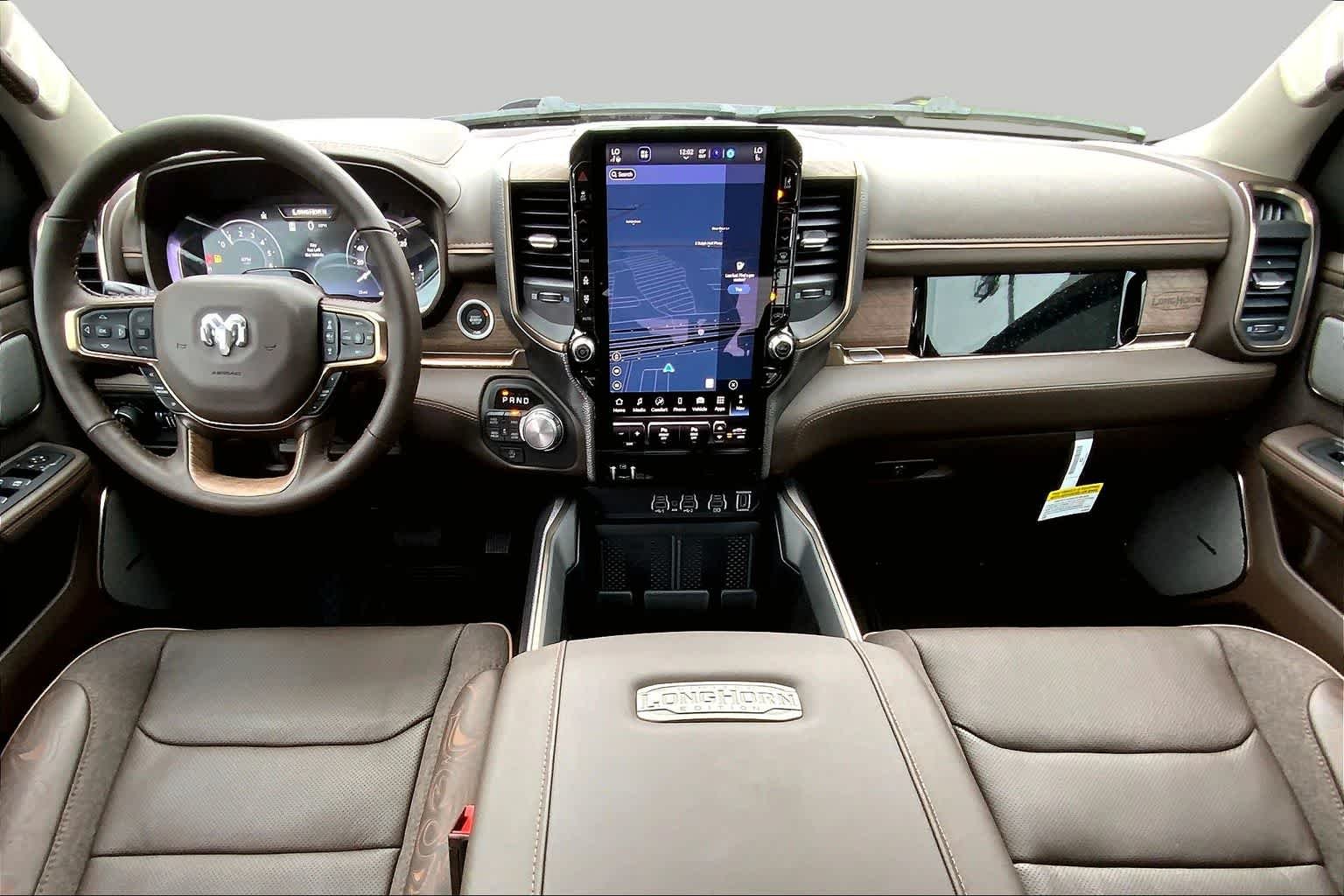 New 2026 Diamond Black Crystal Pearl-Coat Exterior Paint RAM Longhorn image 13