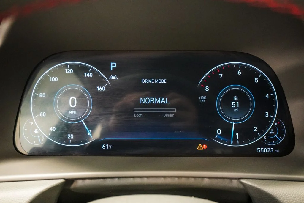 Used 2021 Gray Hyundai SEL Plus image 32