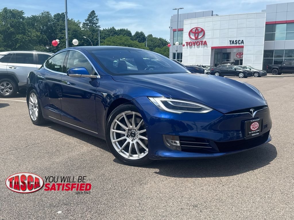 2020 Tesla Model S Long Range Plus's photo