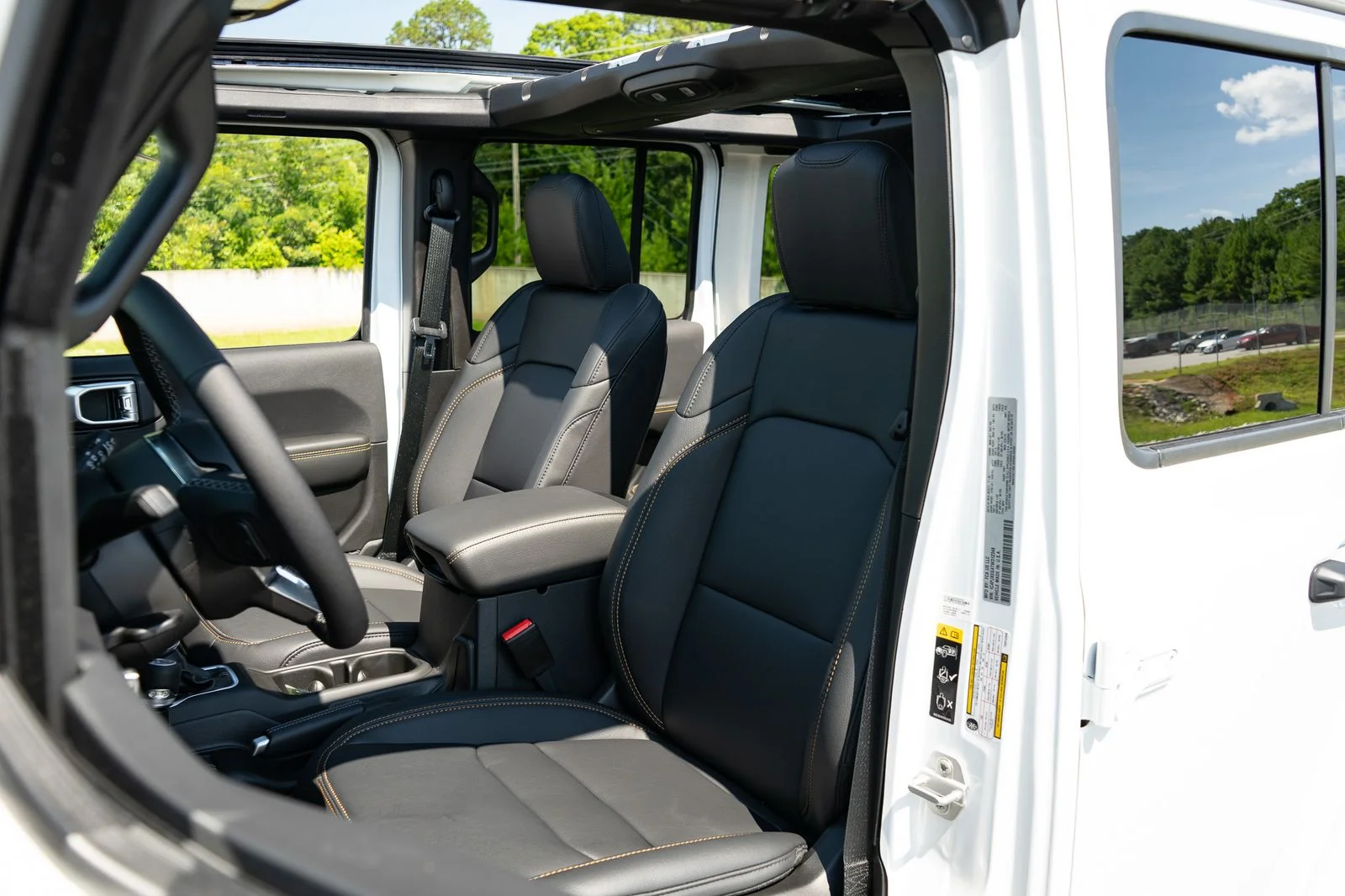 New 2026 White Jeep Sahara image 15