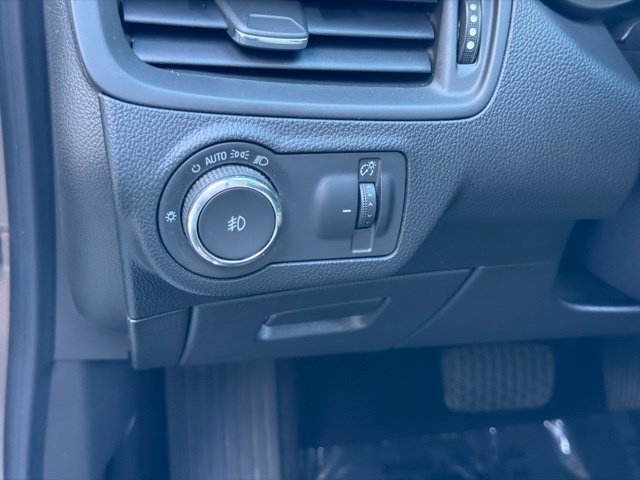 Used 2019 BRONZE ALLOY METALLIC Buick Preferred image 21