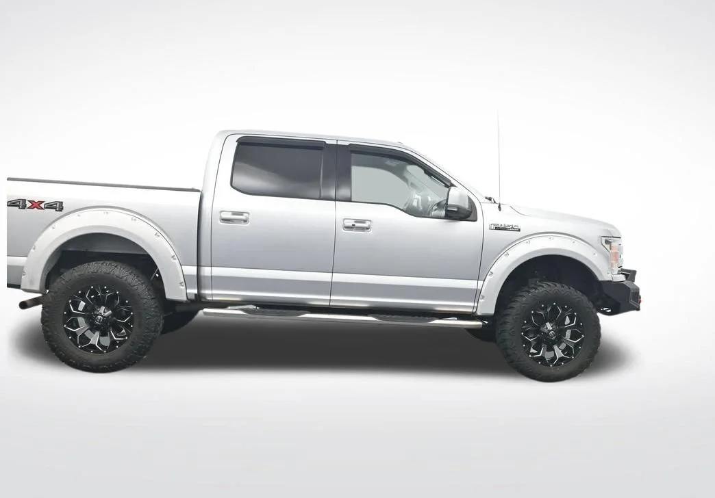 Used 2018 Ingot Silver Ford Lariat image 4