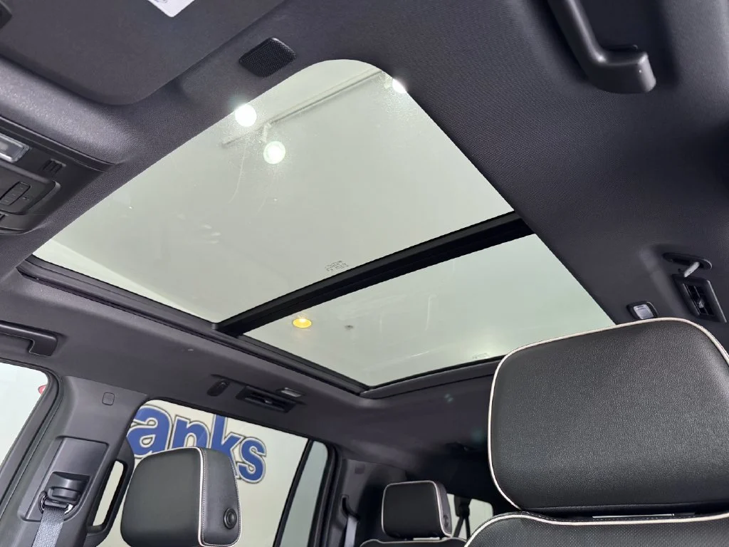 2023 GMC Yukon XL SLT - Photo 25