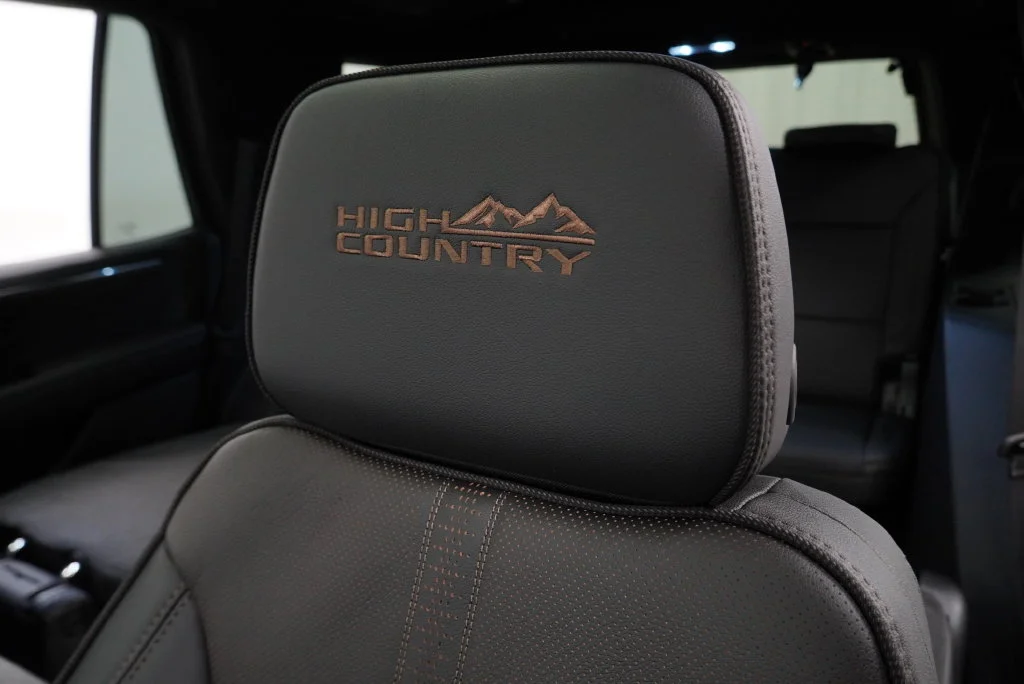 New 2026 Polar White Tricoat Chevrolet High Country image 15