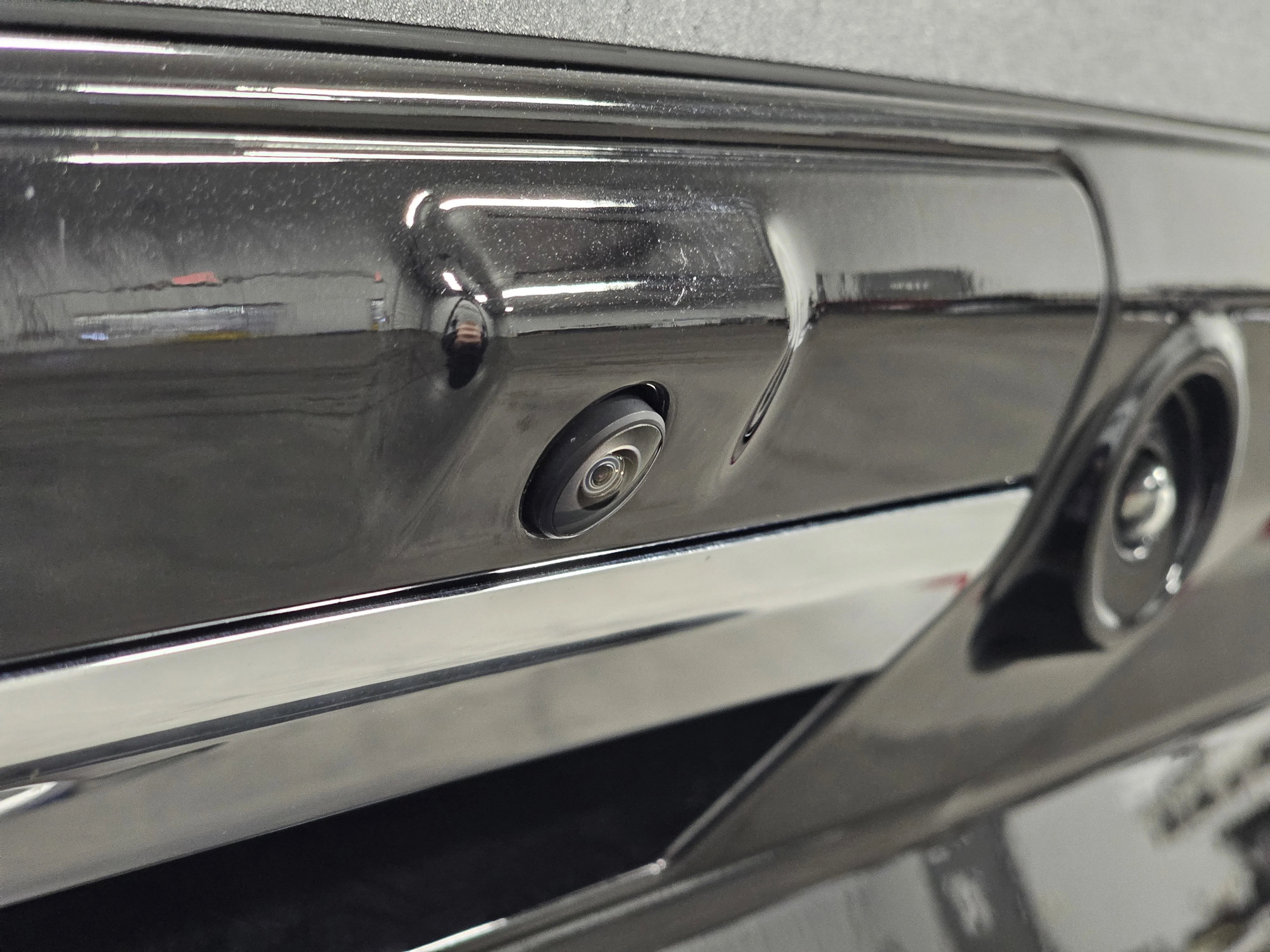 Used 2024 Agate Black Metallic Ford XLT image 11
