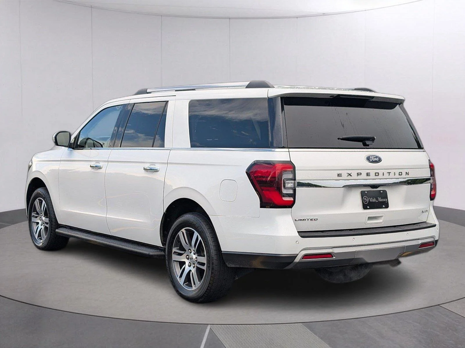 Used 2024 Oxford White Ford Limited image 3