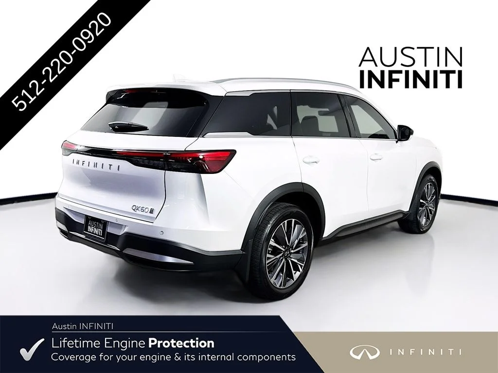New 2027 RADIANT WHITE INFINITI LUXE image 9