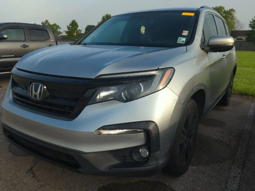 2022 Honda Pilot SE 2WD's photo