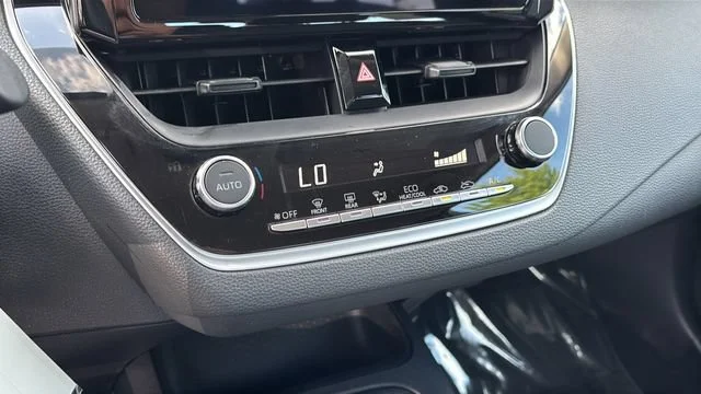 Used 2024  Toyota LE image 29