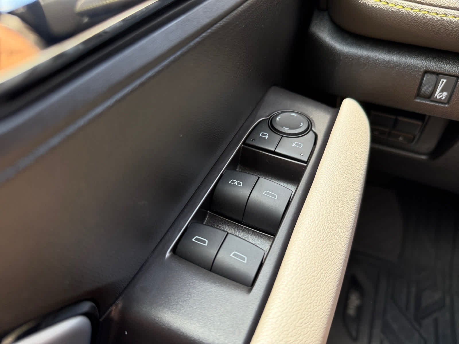 2024 Chevrolet Colorado ZR2 - Photo 25