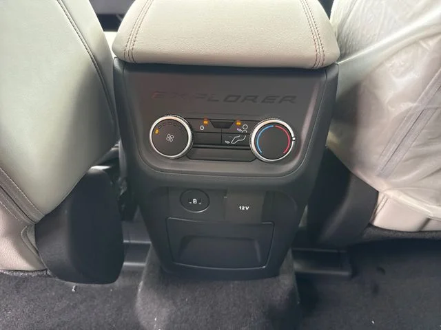 New 2026 Agate Black Metallic Ford Active image 26
