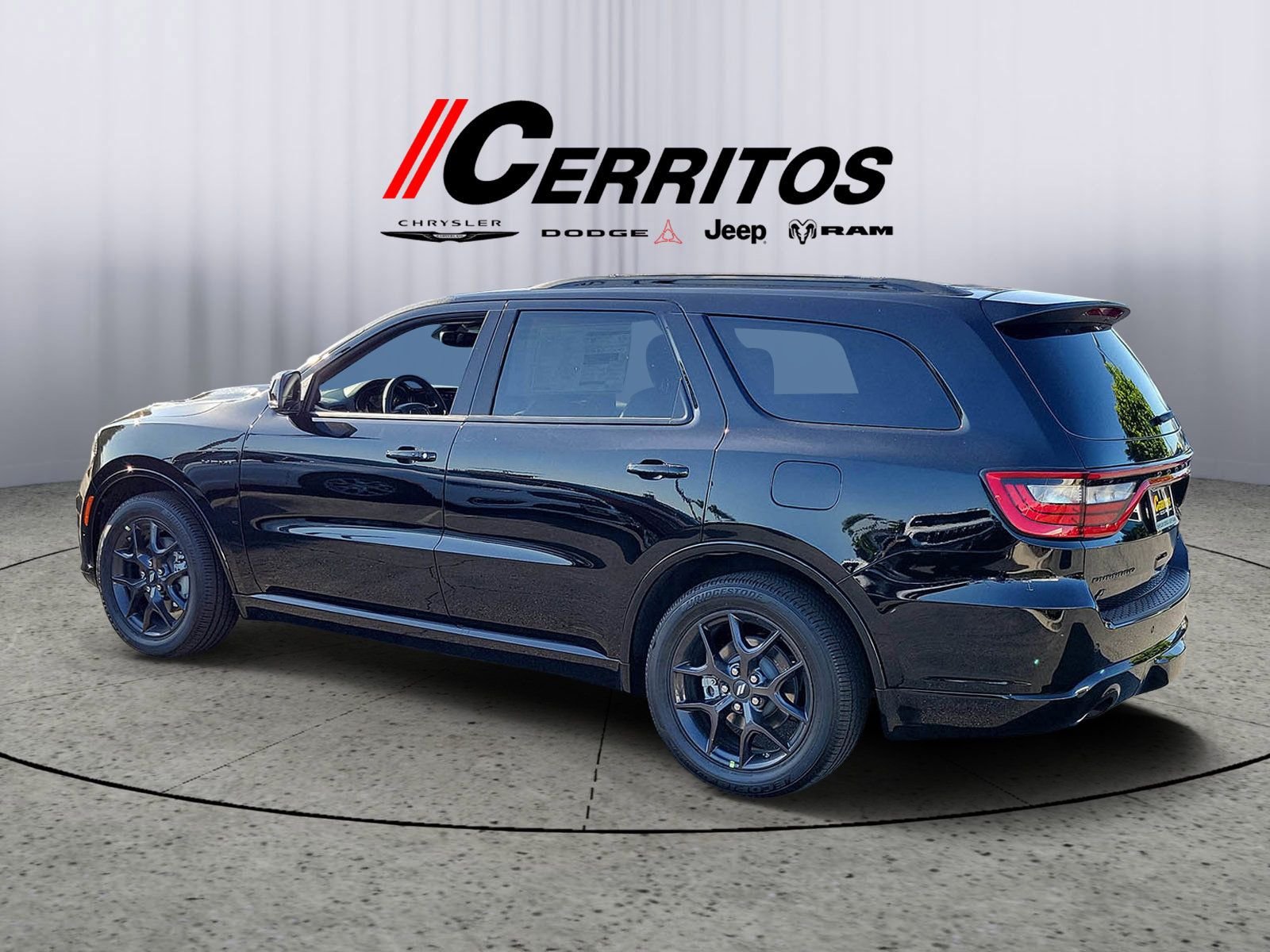 New 2026 Diamond Black Clear-Coat Exterior Paint Dodge GT Plus HEMI V8 image 3