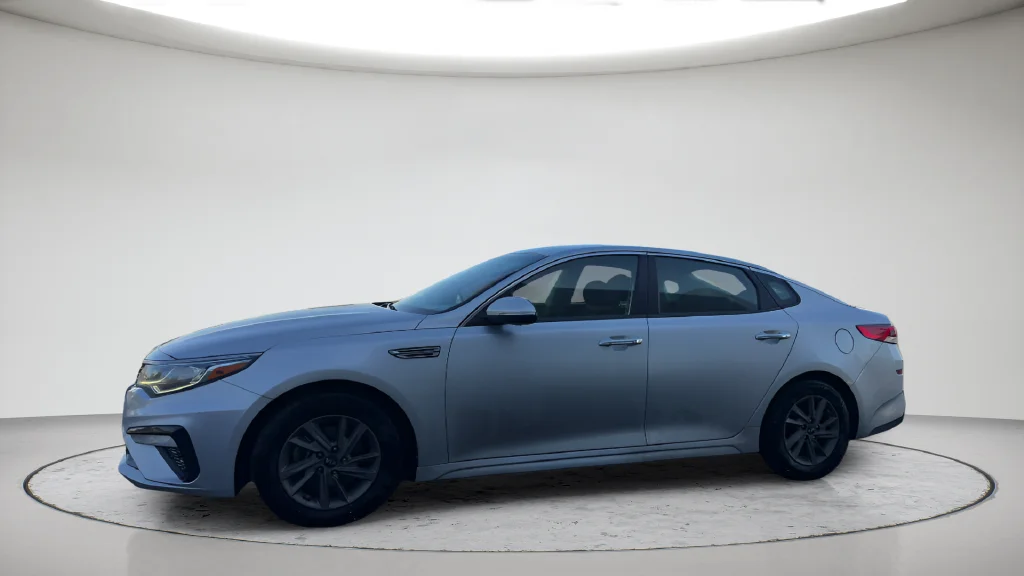 Used 2020 Silver Kia LX image 10