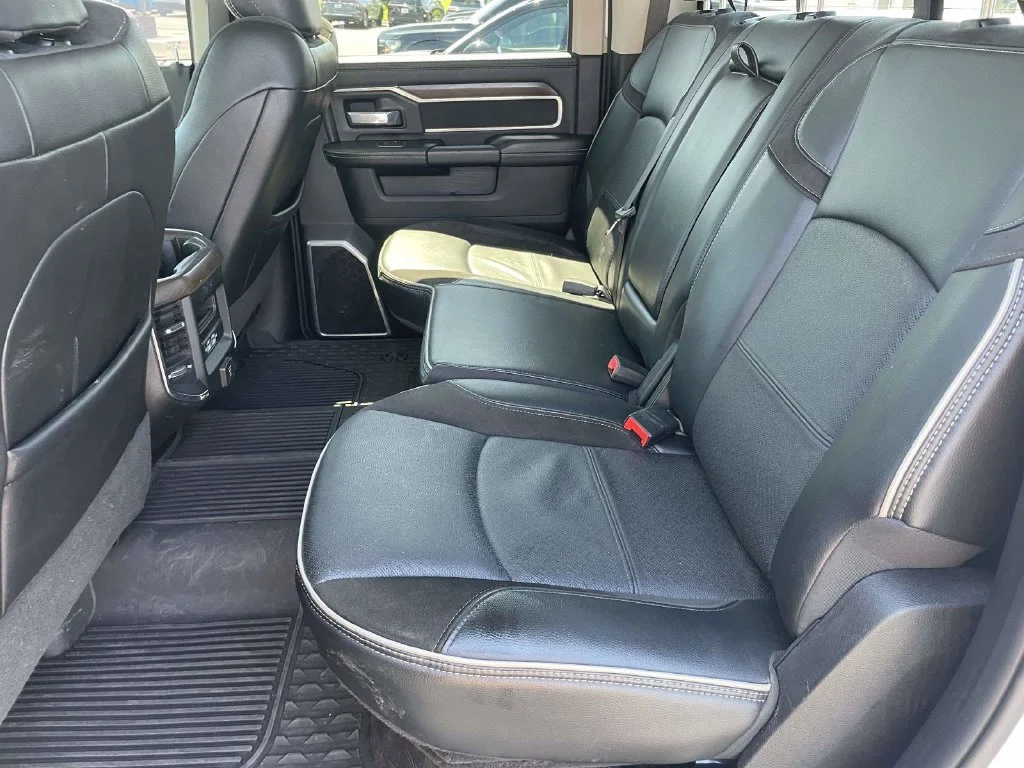 Used 2023 White Ram Laramie image 12