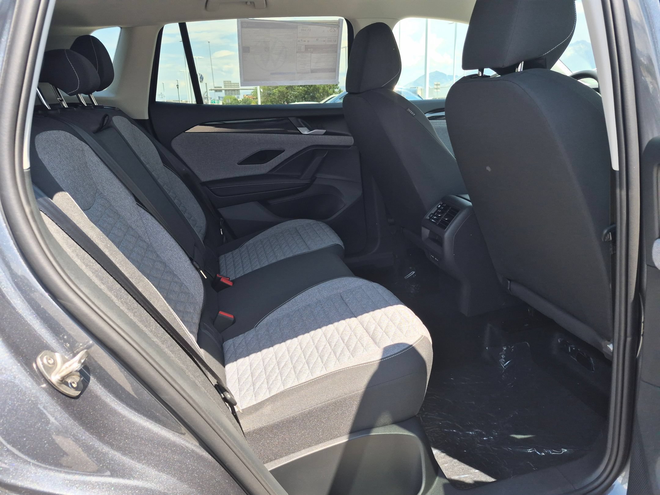 New 2026 Platinum Gray Metallic Volkswagen S image 27