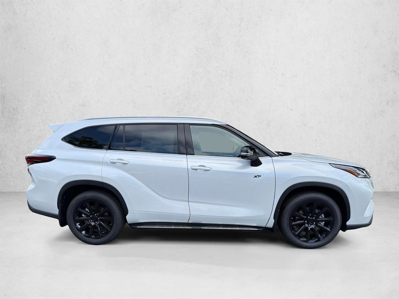 New 2026 Wind Chill Pearl Toyota Limited image 2