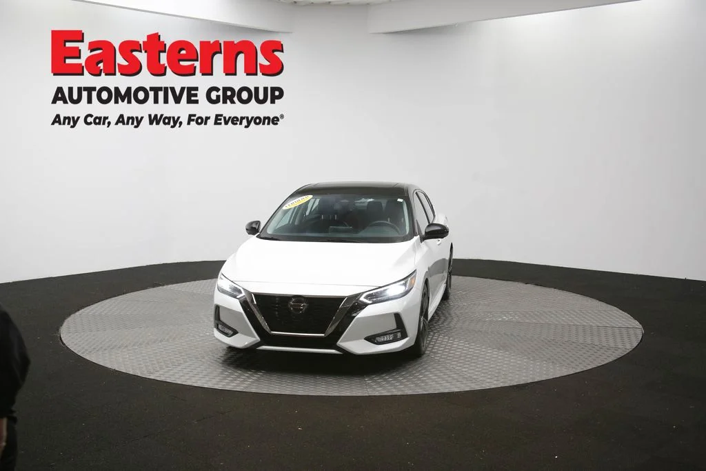 Used 2021 White Nissan SR image 53