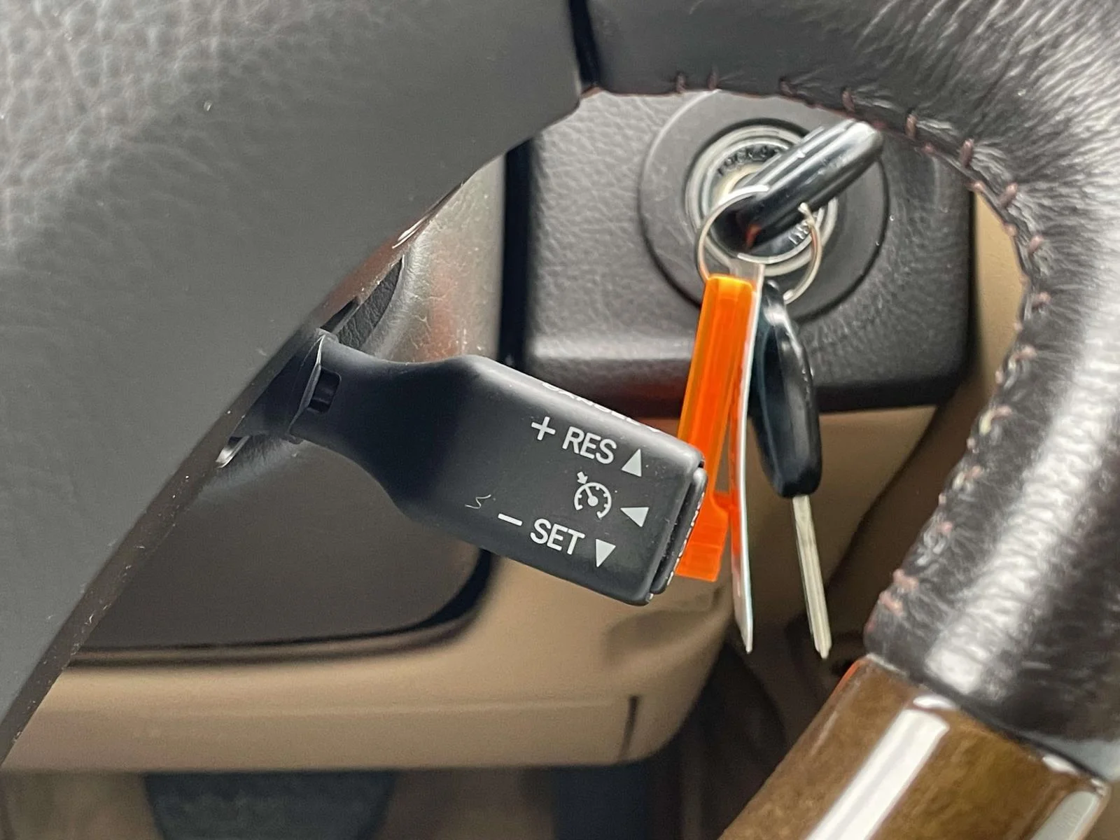 Used 2007 Obsidian Lexus Base image 10