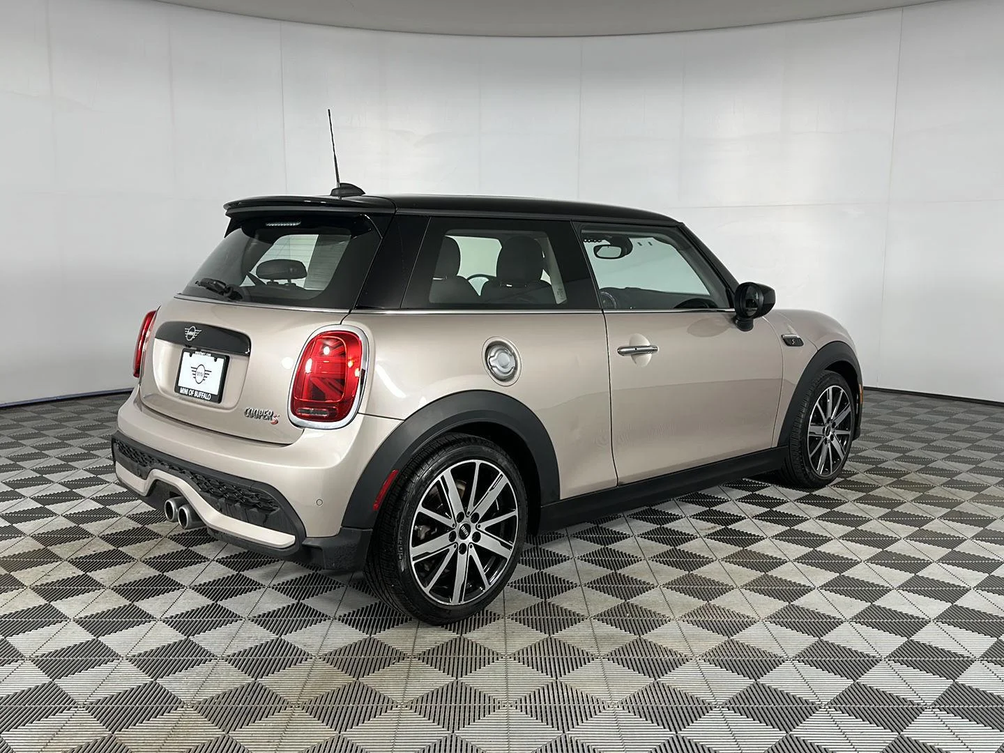 Used 2024 Rooftop Grey Metallic MINI Cooper S image 25
