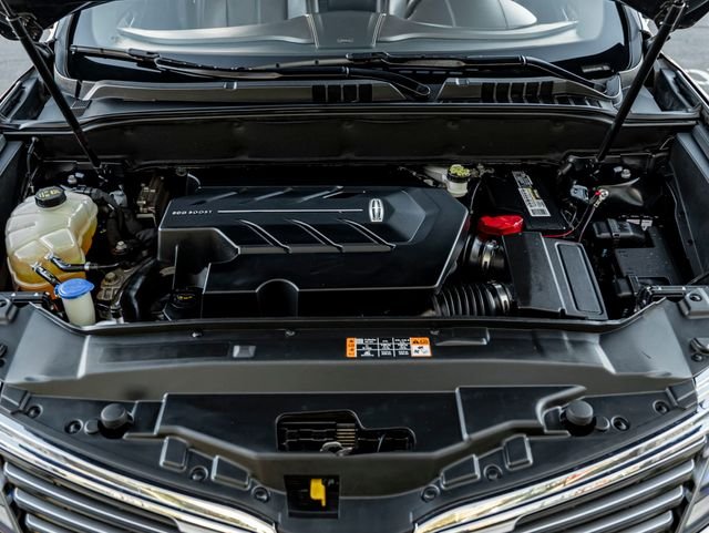 Used 2016 Dark Brown Lincoln Black Label image 31