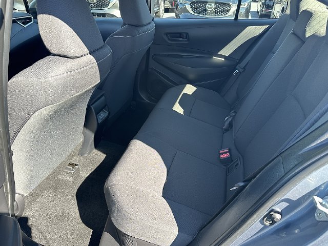 Used 2023  Toyota LE image 17