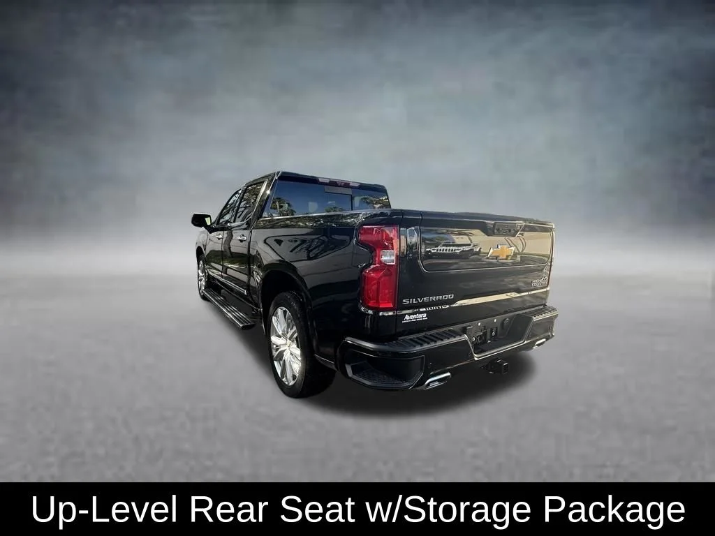 Used 2024 Black Chevrolet High Country image 5