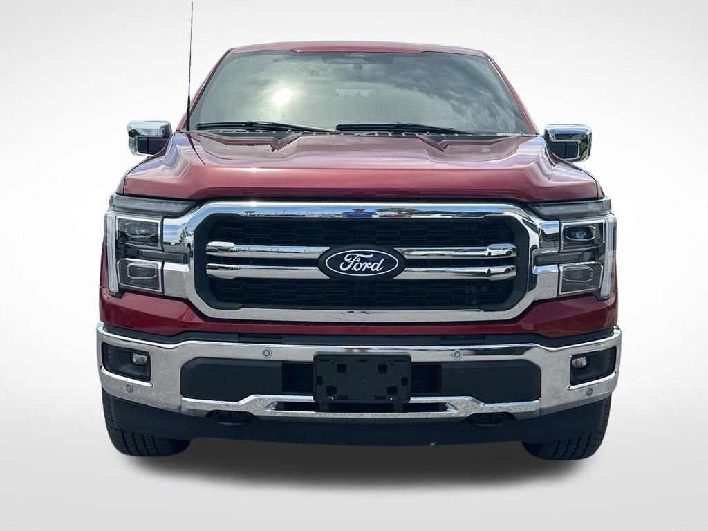 Used 2025 Red Ford Lariat image 10