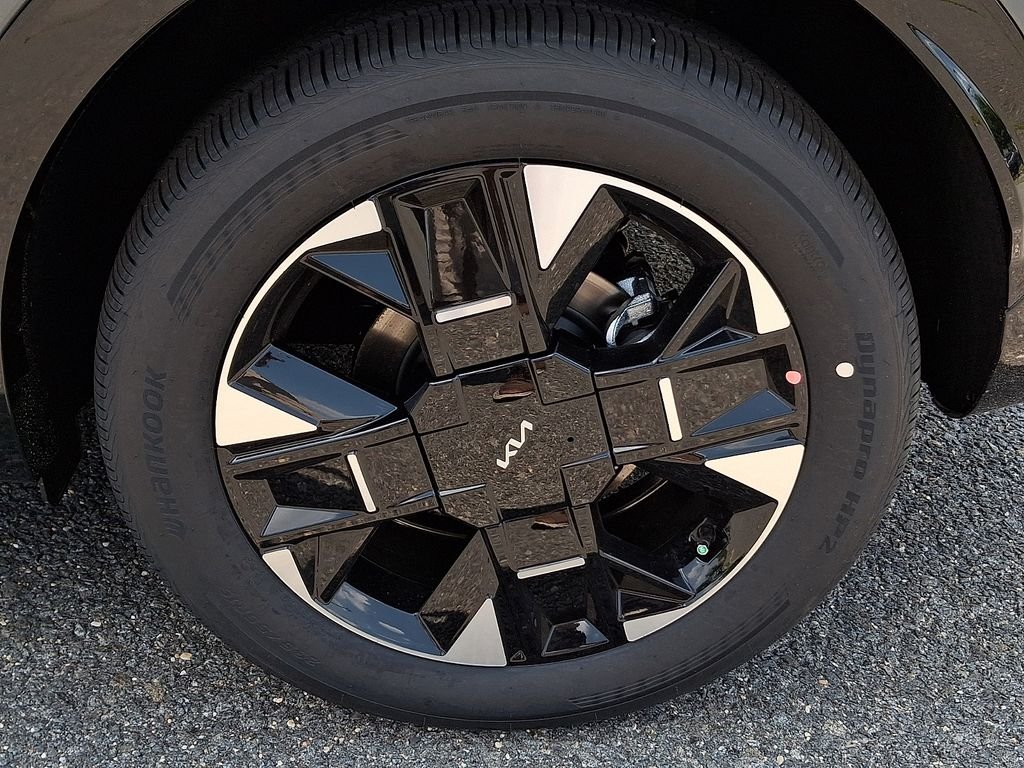 New 2026 Shadow Matte Gray Kia SX Prestige image 5