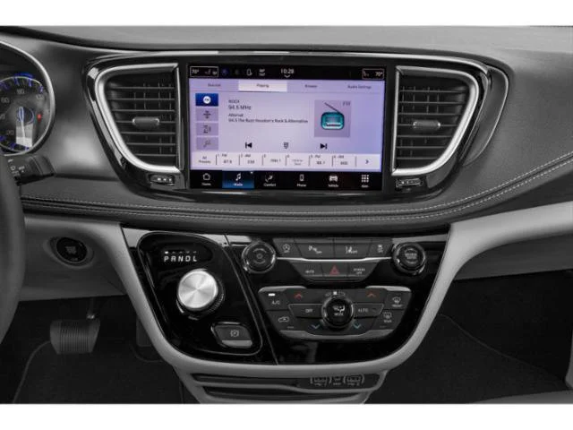 Used 2023 White Chrysler Touring L image 13