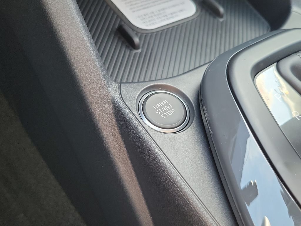 New 2026 Morning Haze Kia EX Hatchback image 33