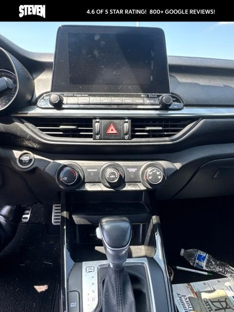 Used 2021 White Kia GT-Line image 17