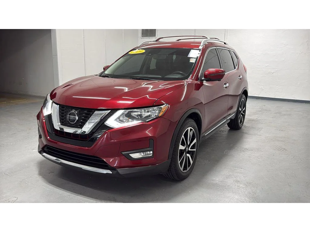 Used 2019 Scarlet Ember Tintcoat Nissan SL FWD 2.5L image 10